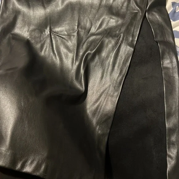 Zara leather king skirt. - Picture 4 of 8